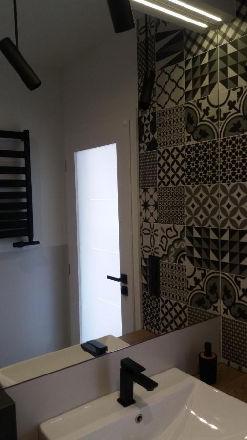 Apartament Limanowskiego Krakau Buitenkant foto